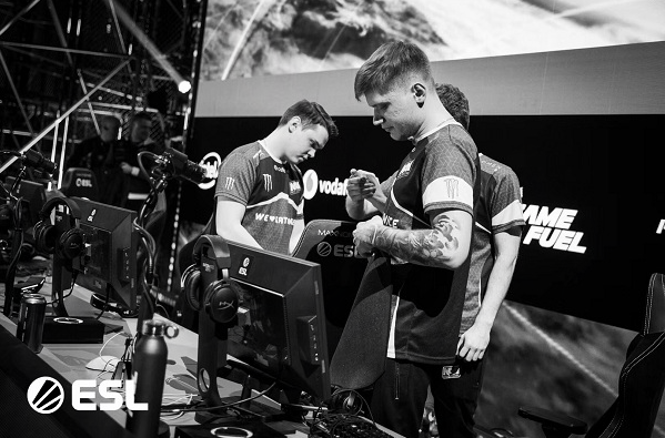 一个人如何 一个人如何